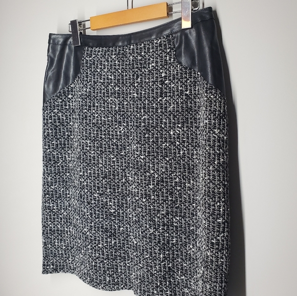 STEILMANN Tweed and Faux Leather Pencil Skirt - Picture 2 of 6